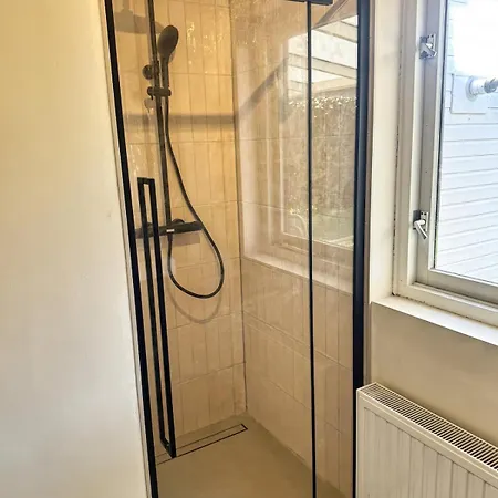 펜션 Charmante Vakantiewoning Aan Zee