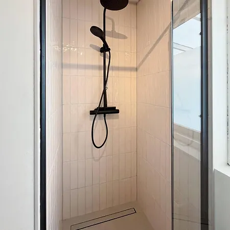 Charmante Vakantiewoning Aan Zee * 우도르프