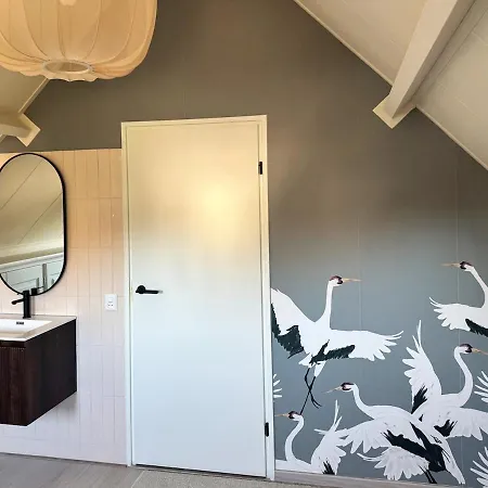 Charmante Vakantiewoning Aan Zee Casa de Férias *