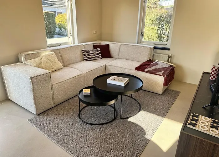 Charmante Vakantiewoning Aan Zee