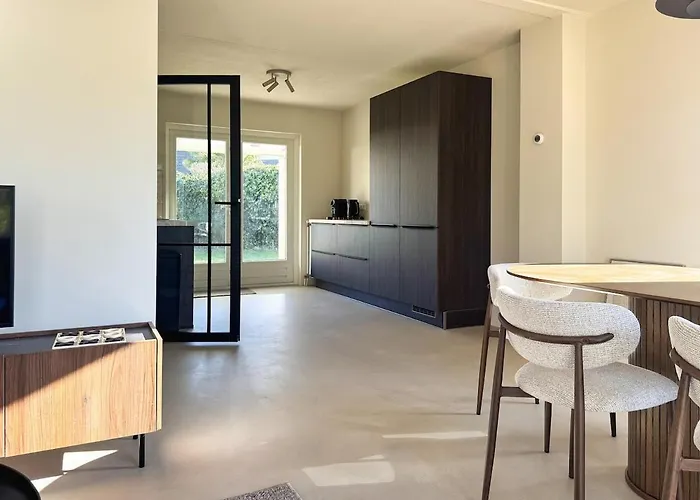 Charmante Vakantiewoning Aan Zee Ауддорп