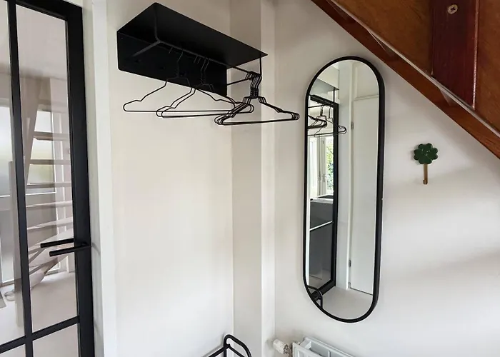 Charmante Vakantiewoning Aan Zee