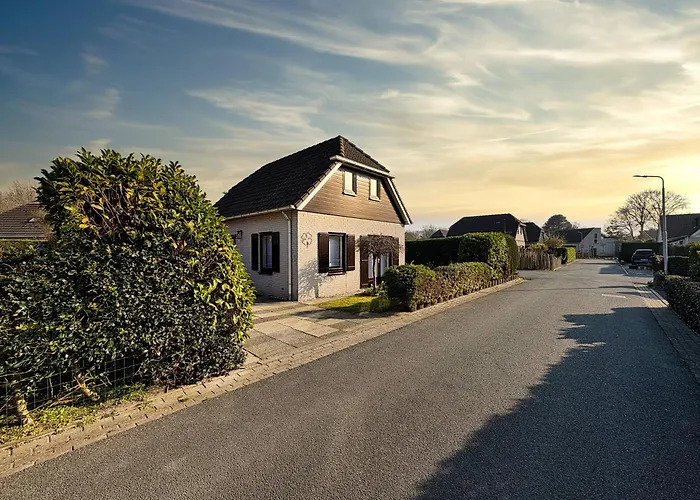 Charmante Vakantiewoning Aan Zee Дом отдыха