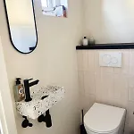 Holiday home Charmante Vakantiewoning Aan Zee *