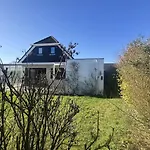 Charmante Vakantiewoning Aan Zee