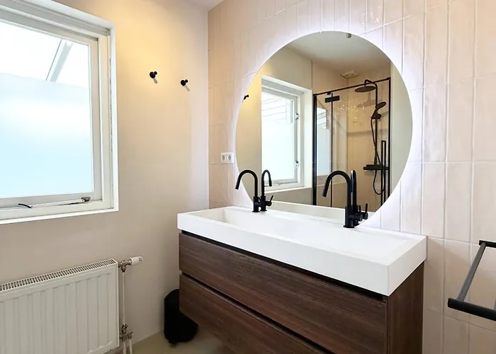 Charmante Vakantiewoning Aan Zee * 奥德多普