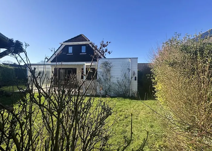 Charmante Vakantiewoning Aan Zee